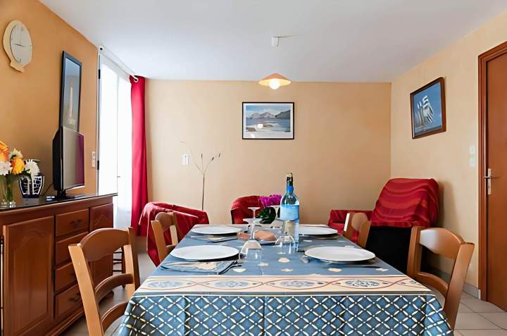 Location chambres et gîtes Plomodiern