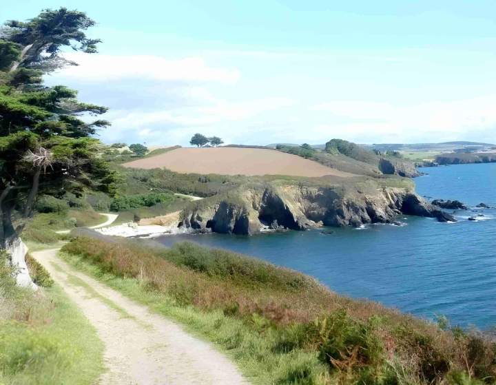 Location vacances Plomodiern