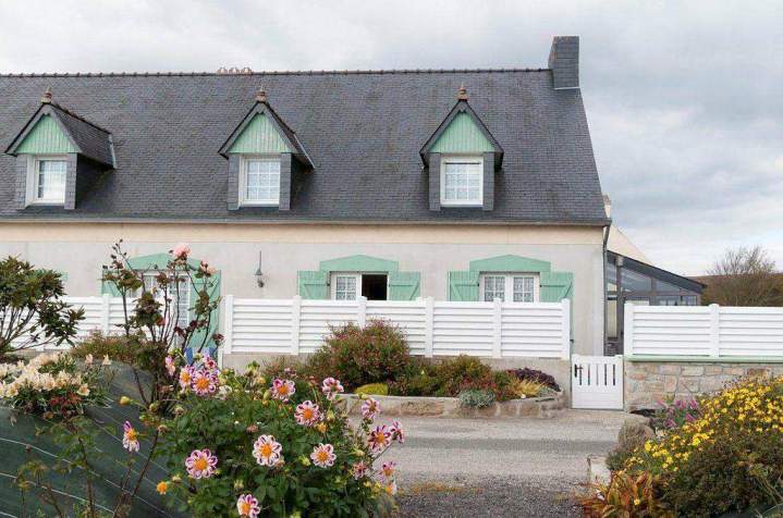 Location de gîtes Plomodiern