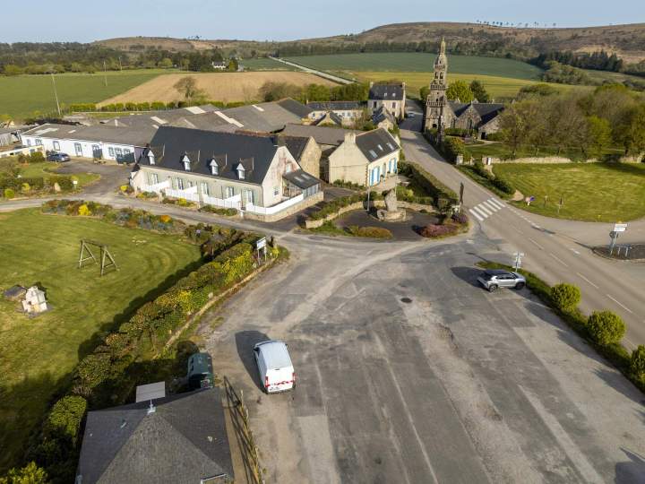 Location vacances confort Plomodiern