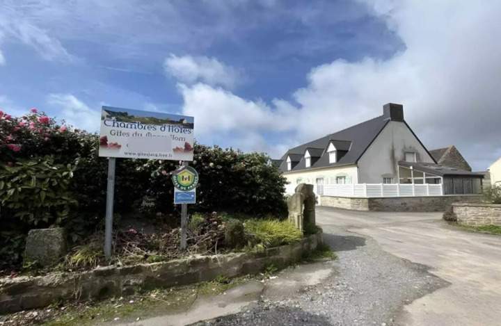 Gîtes du Ménez Hom